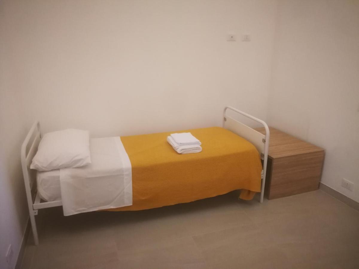 A Casa Di Tina Apartment Crispiano ภายนอก รูปภาพ